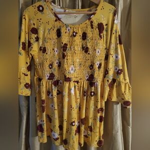 Top Womens Bobbie Brooks Yellow Burgundy  Floral Round Neck Shirt Size L